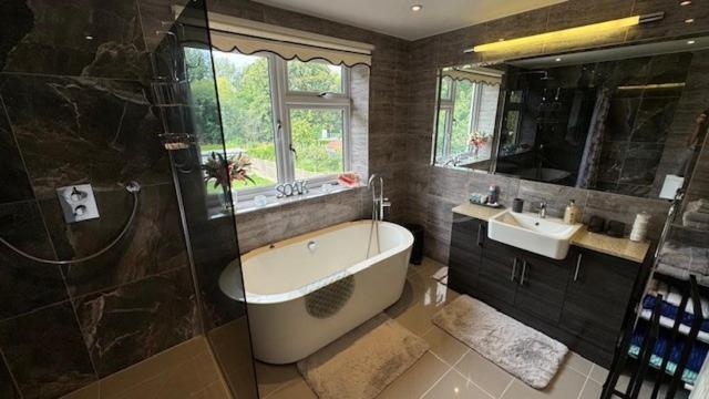 Stunning Double Bedroom Greenwich London With Private Bathroom Kültér fotó